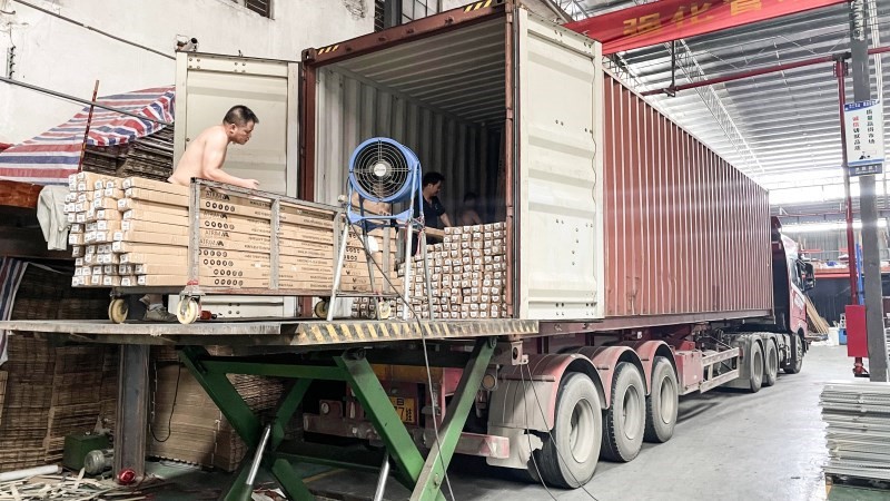 container loading container loading